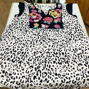 Savanna Jane Embroidered Too - Sz 1X